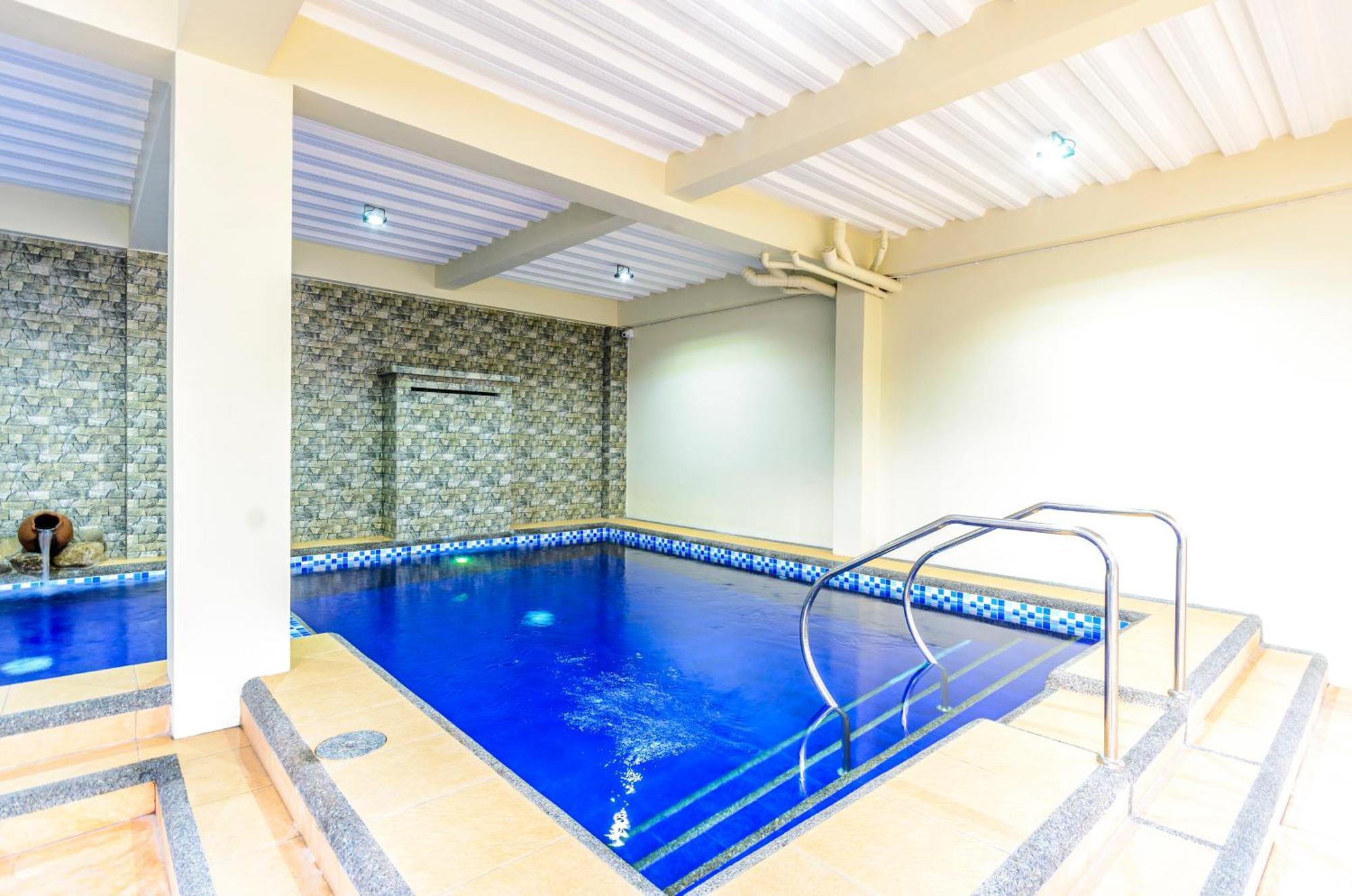 Casa Alberto Of Calapan Town Center Экстерьер фото