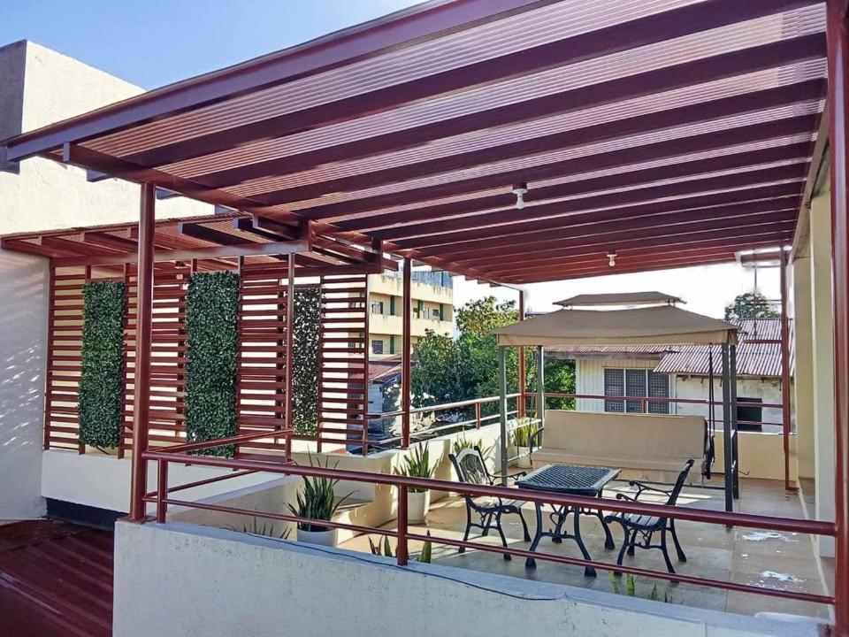 Casa Alberto Of Calapan Town Center Экстерьер фото