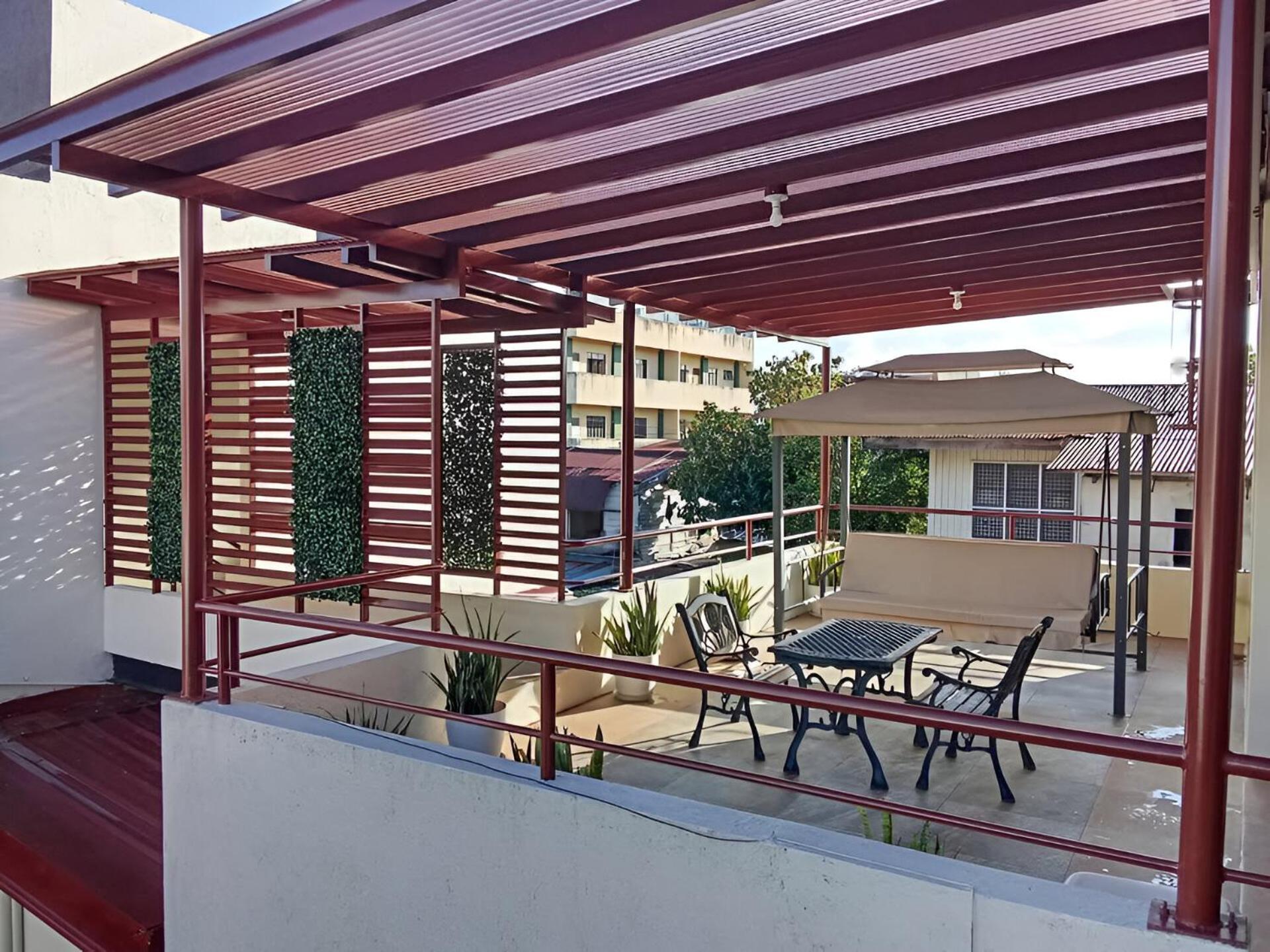 Casa Alberto Of Calapan Town Center Экстерьер фото